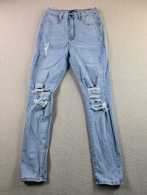 Fashion Nova Light Wash Distressed Skinny Jeans Women’s Size 13 Stretch